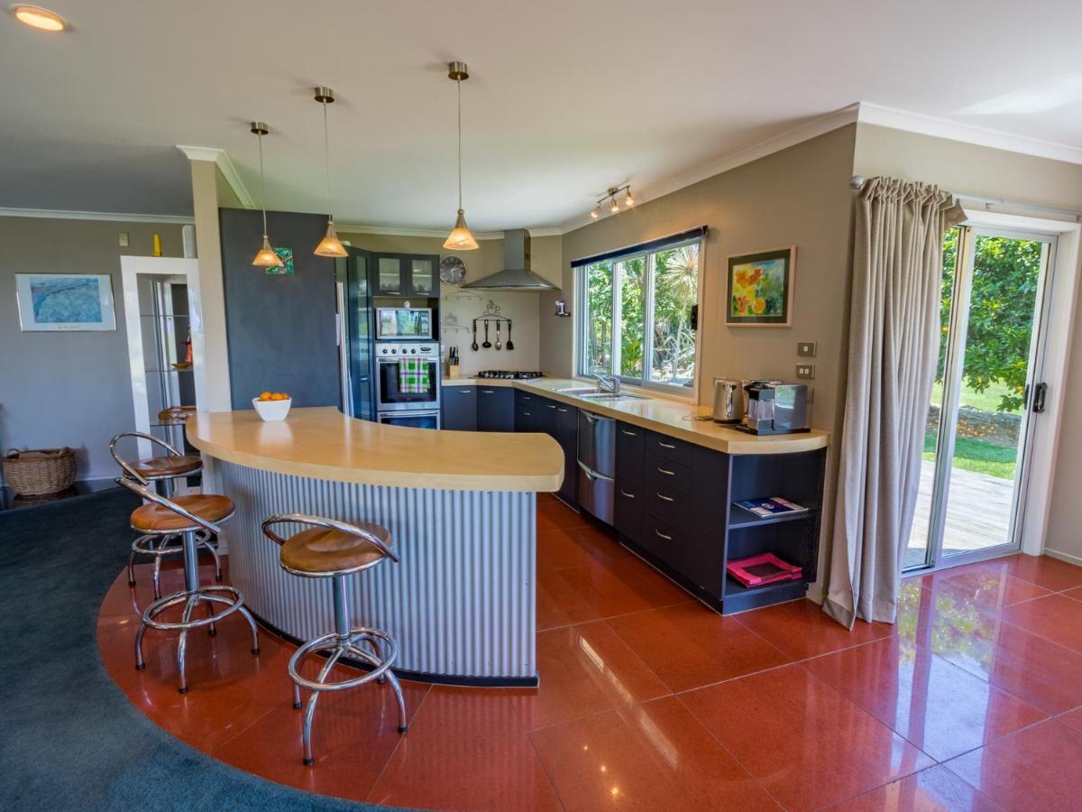 La Casa Al Mare - Golden Bay Beach House Tasman 外观 照片